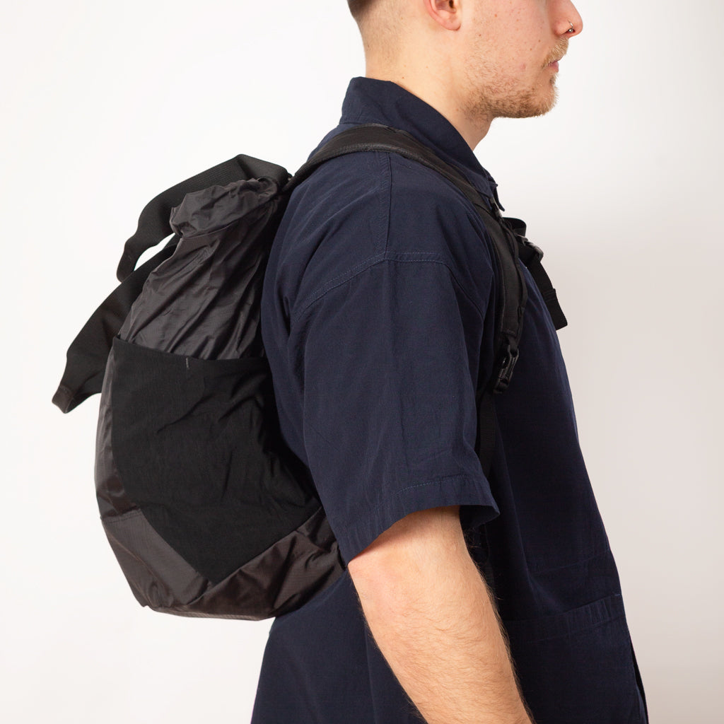 Terravia Tote Pack - Black
