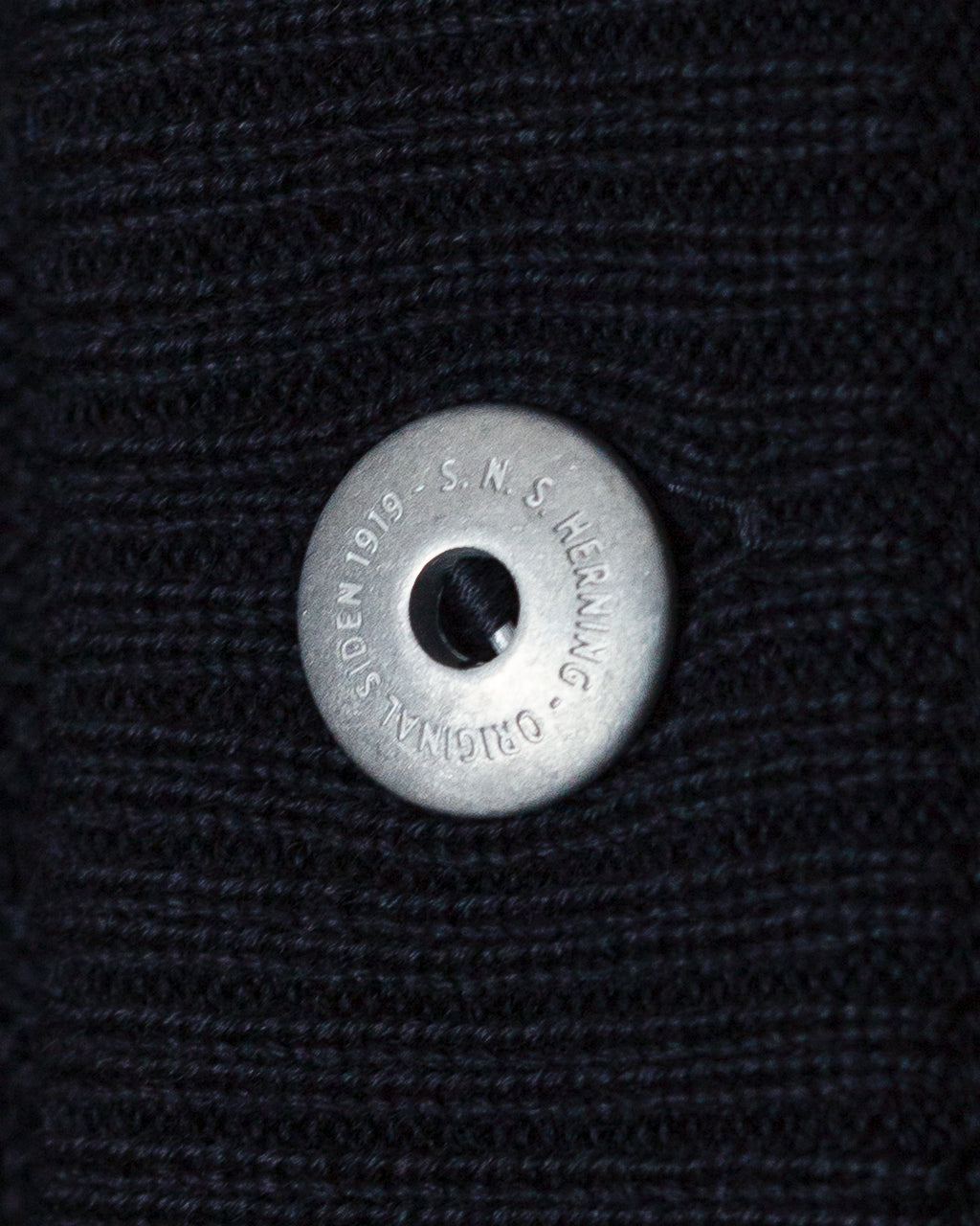 Stark Cardigan - Navy
