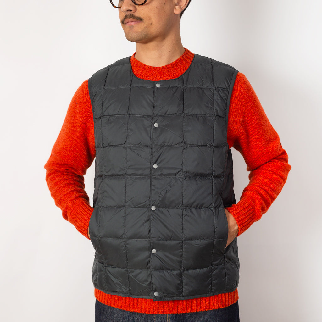Crew Neck Vest - Charcoal