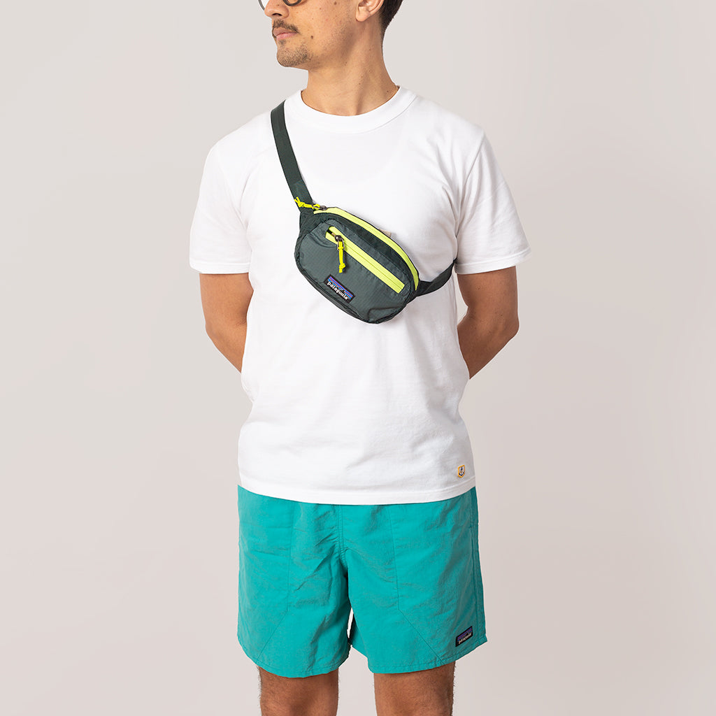 Ultralight Black Hole Mini Hip Pack Nouveau Green Patagonia Peggs