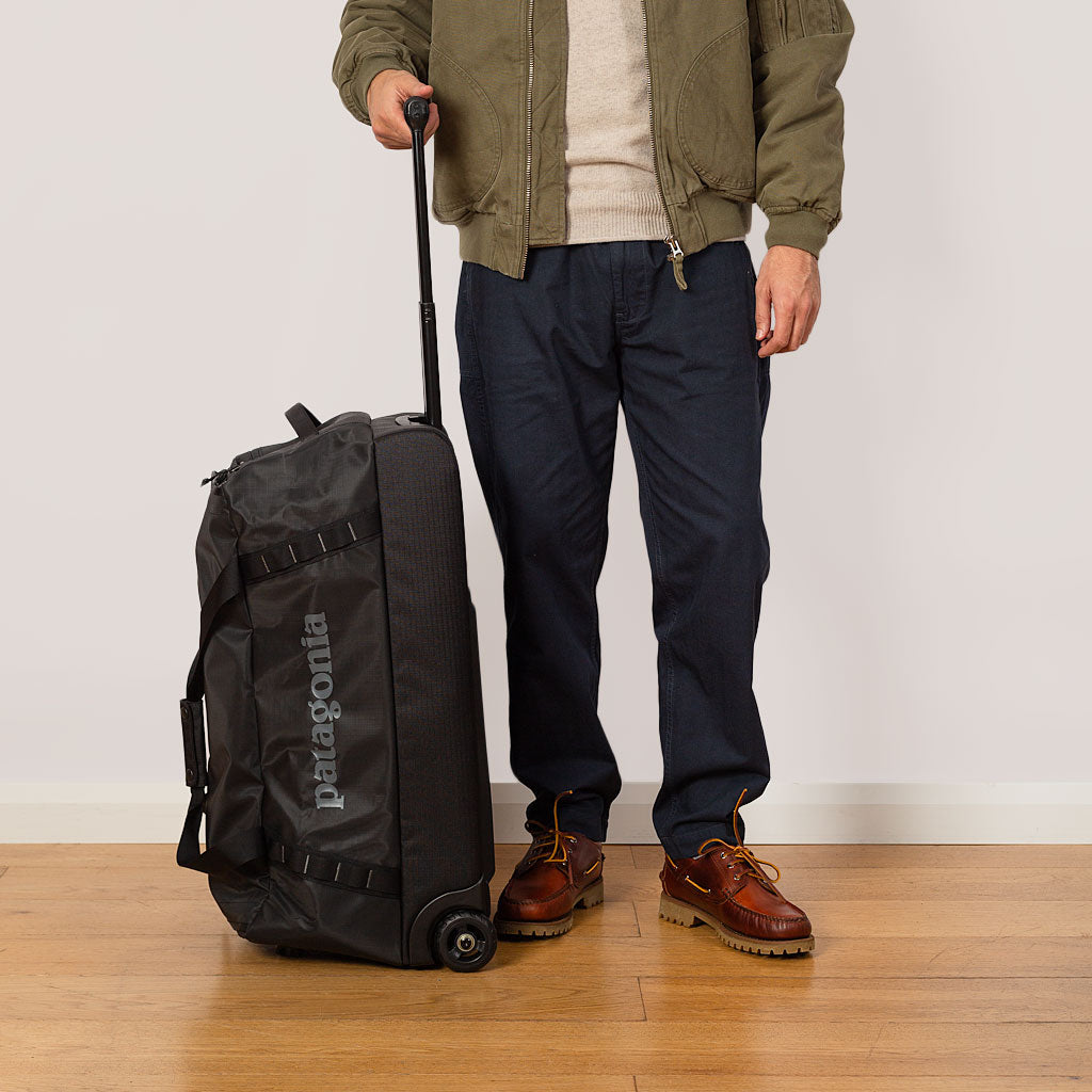 Black Hole Wheeled Duffel 70L - Black