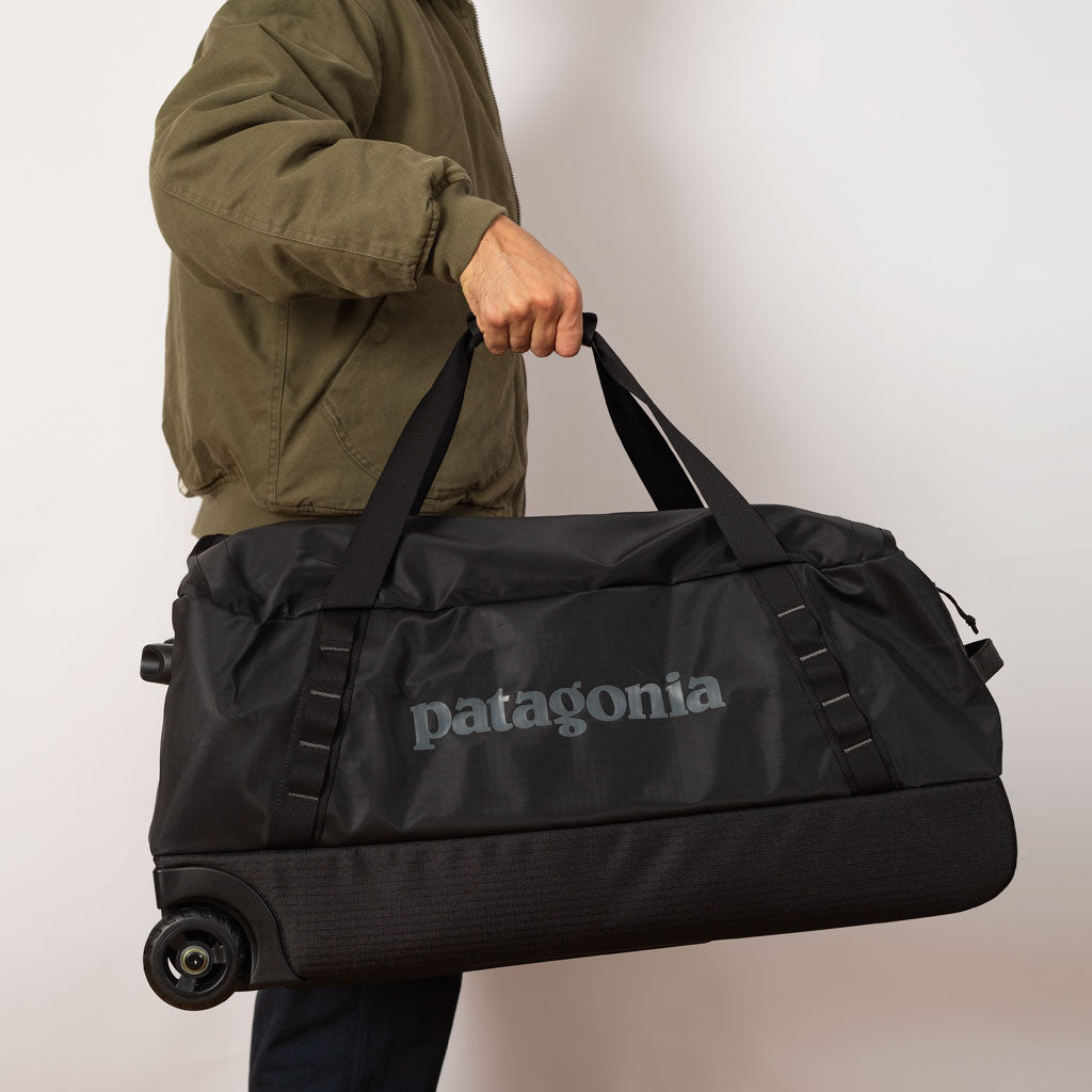Black Hole Wheeled Duffel 70L - Black