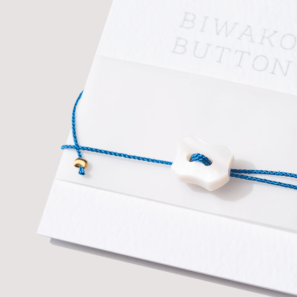 Jinbo Pearl x Beams Japan Rhombus Button Bracelet - Blue