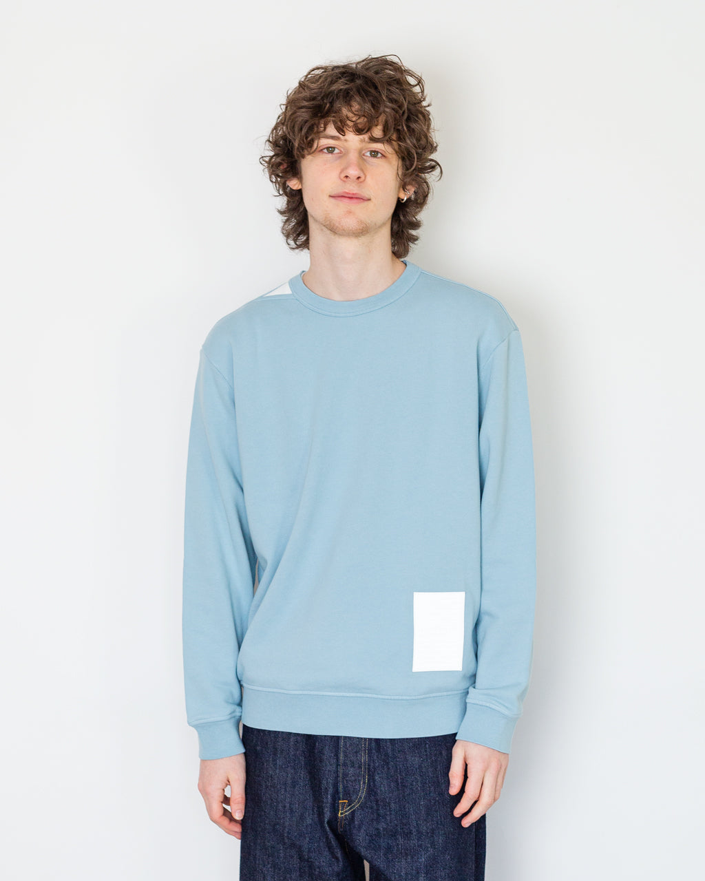 Patch Sweatshirt - V004A Dust Blue | Stone Island Marina | Peggs