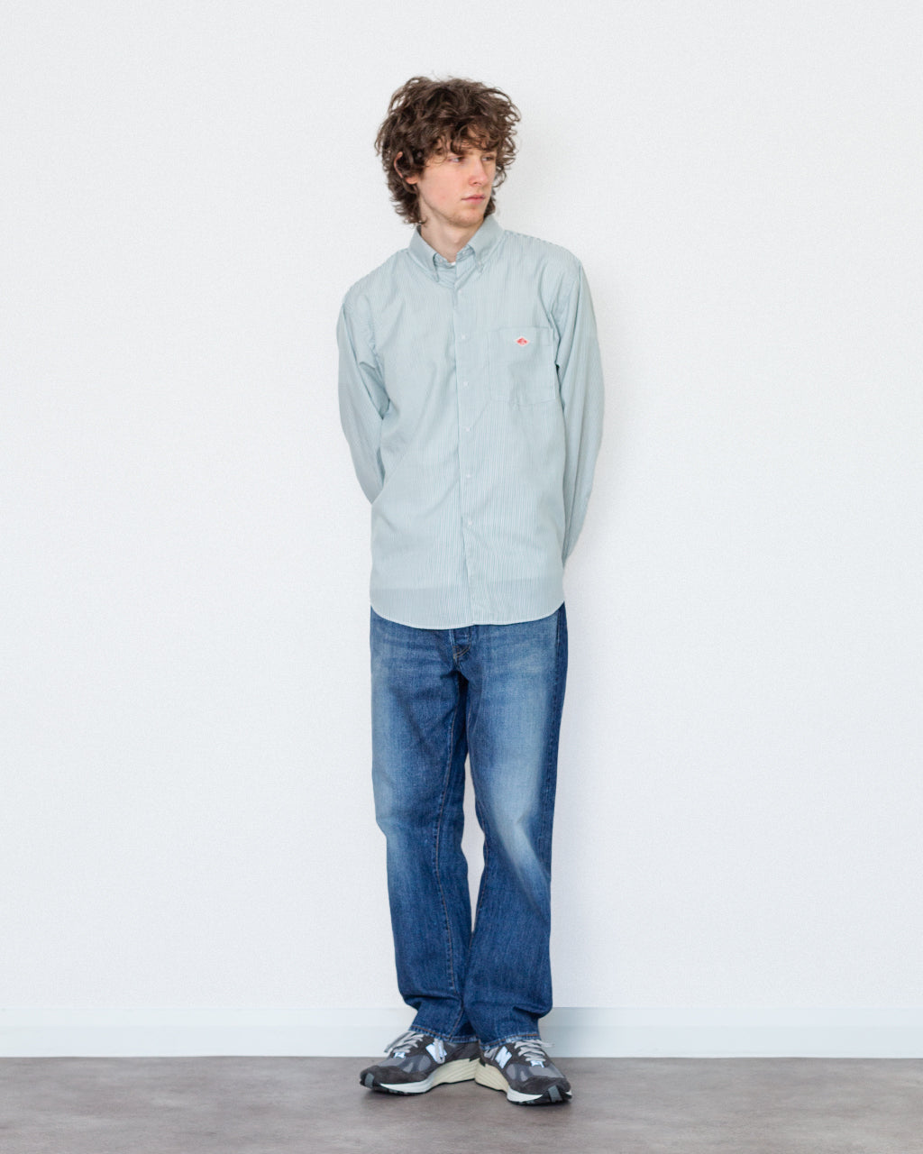 Dot Button B.D. Shirt - White/Green Stripe