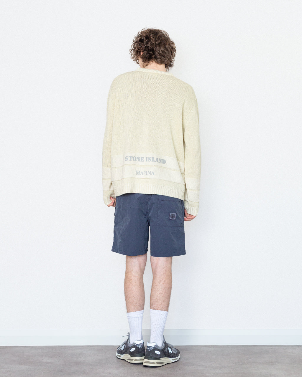 Crew Neck - V0M93 Ivory