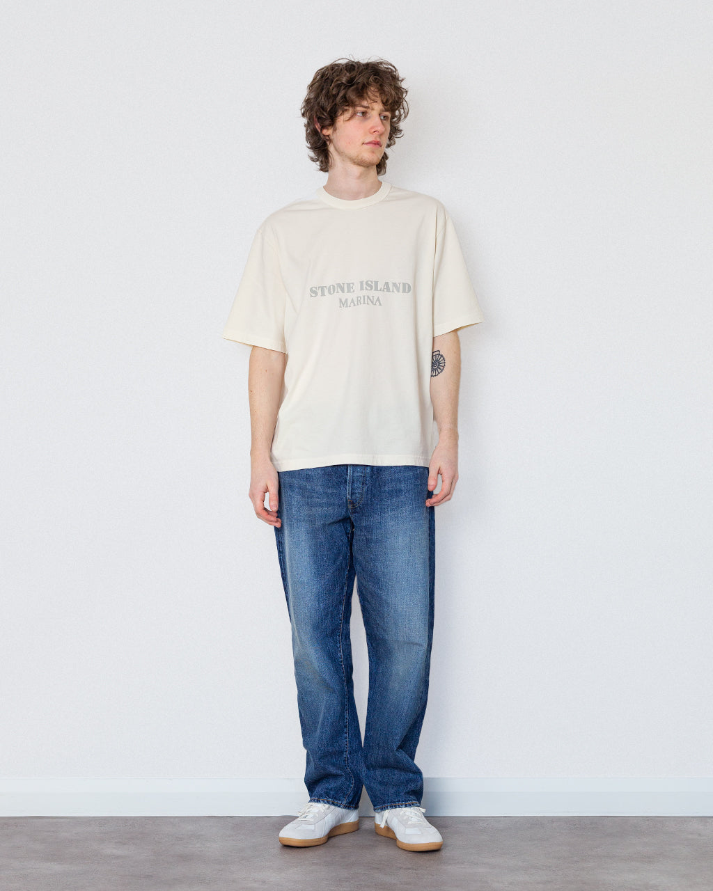 Stencil T-Shirt - V0093 Ivory