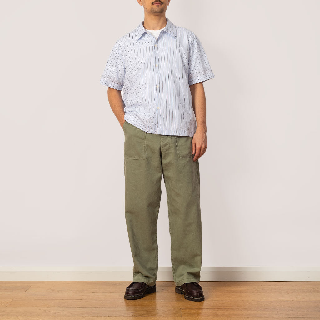Holiday Shirt - Light Blue Banker Stripe