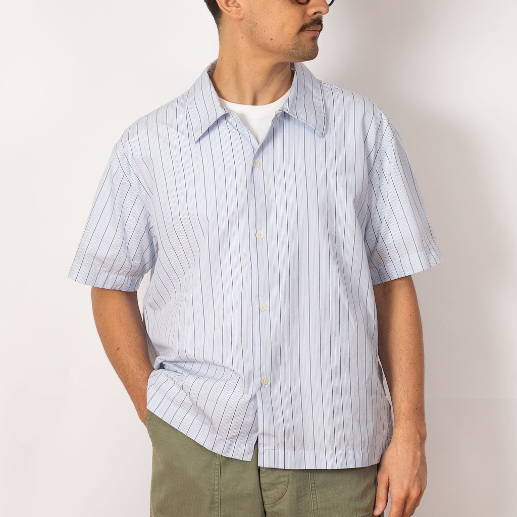 Holiday Shirt - Light Blue Banker Stripe