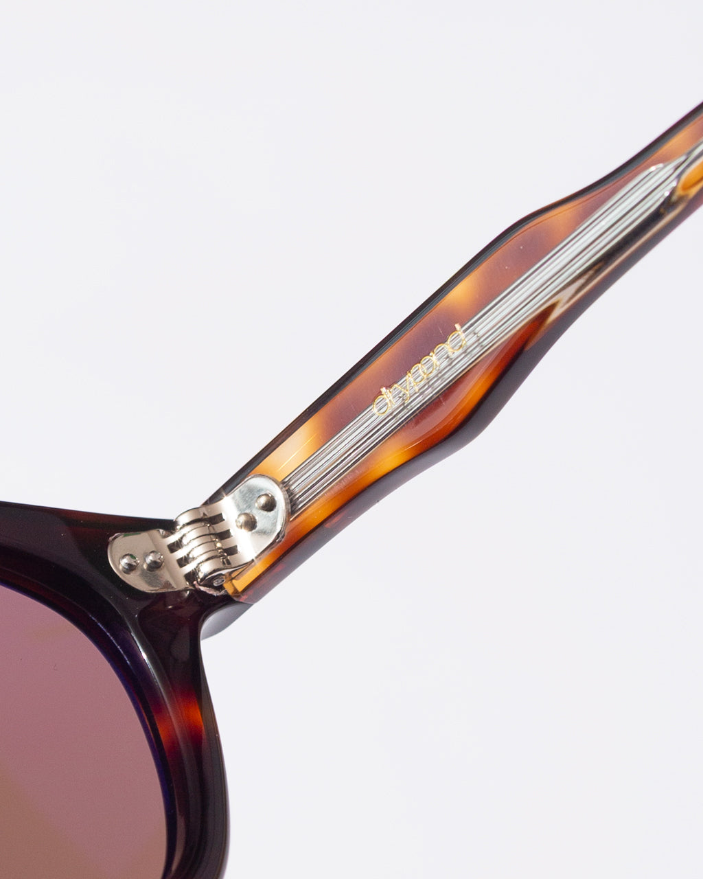 Alves II - Tortoise/Dark Brown