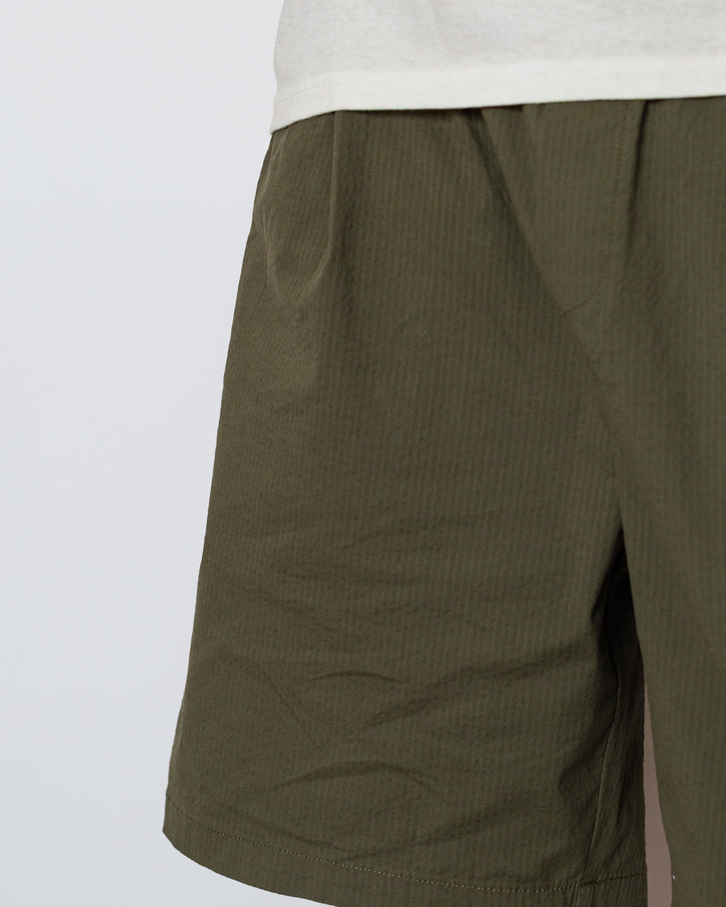 Relaxed Assembly Short - Dark Olive Seersucker