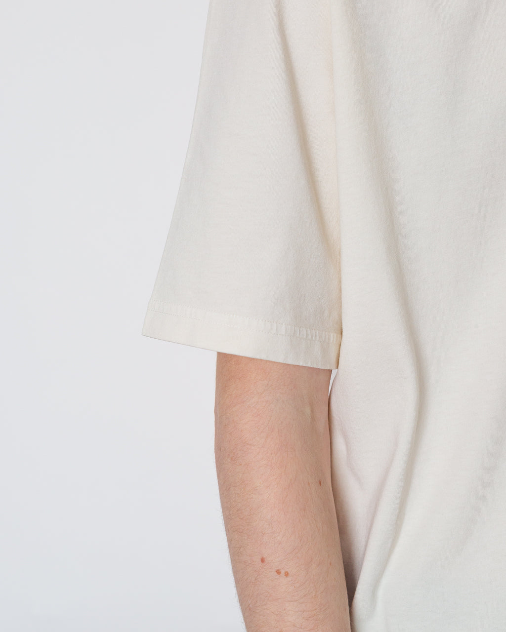Logo T-Shirt - V0093 Ivory