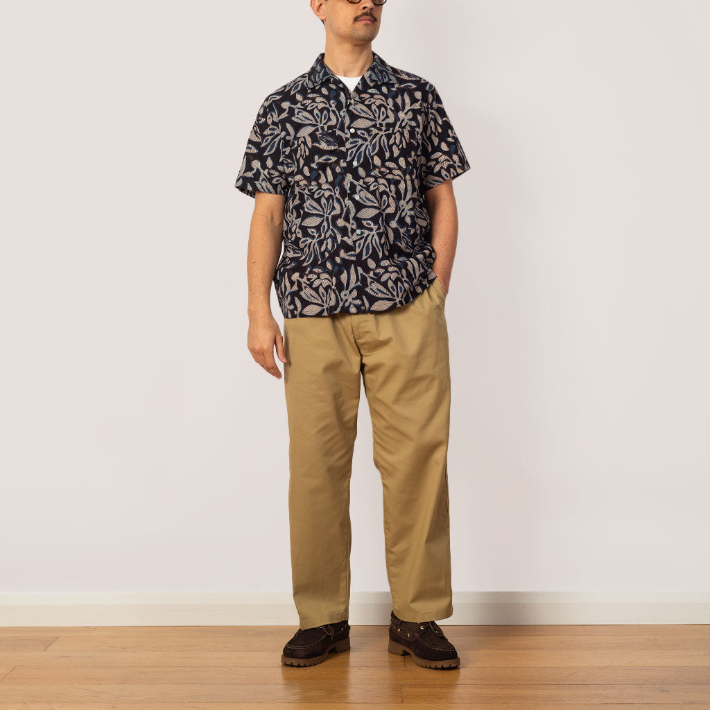 Open Collar Shirt - Navy Leaf