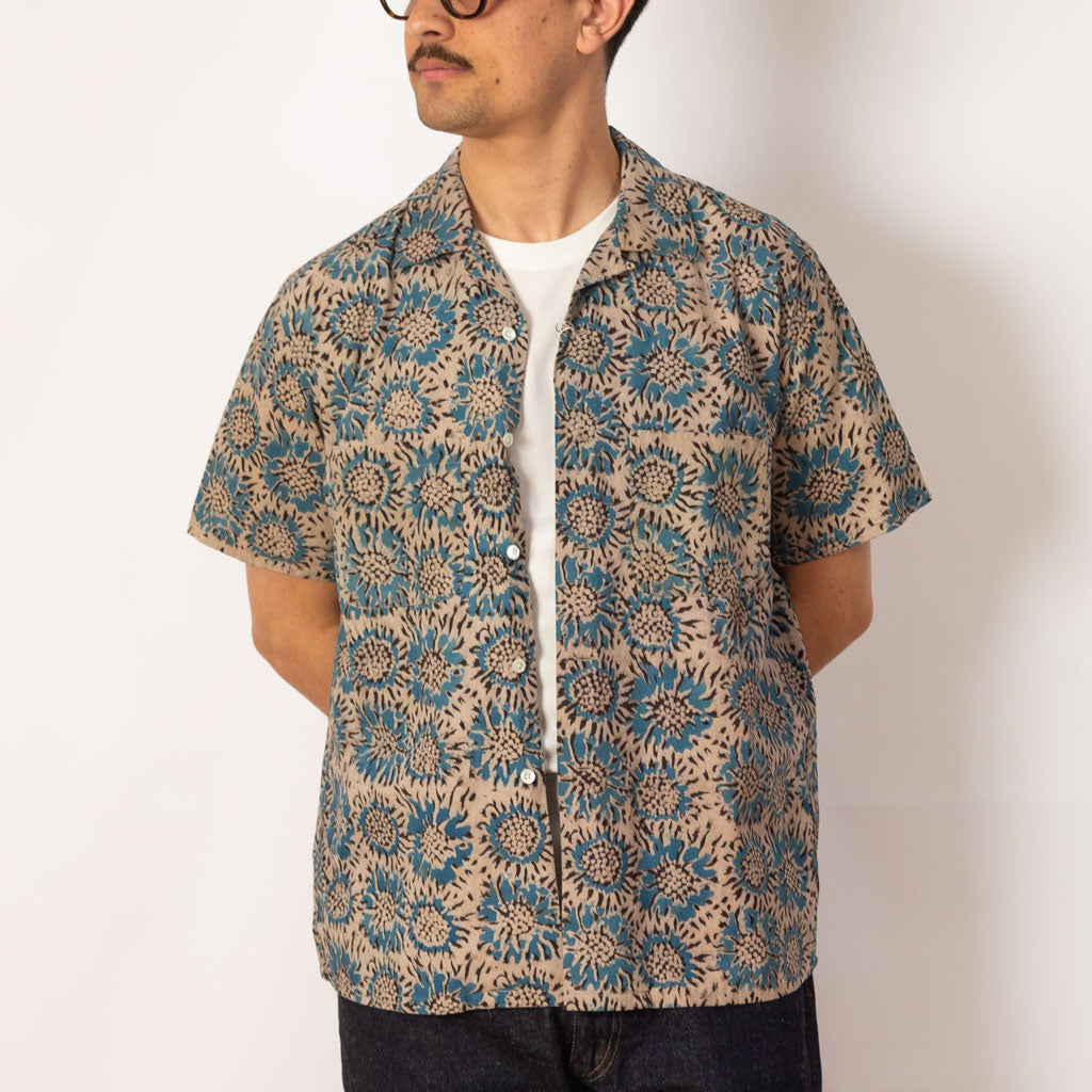 Open Collar Shirt - Blue Sun Flower