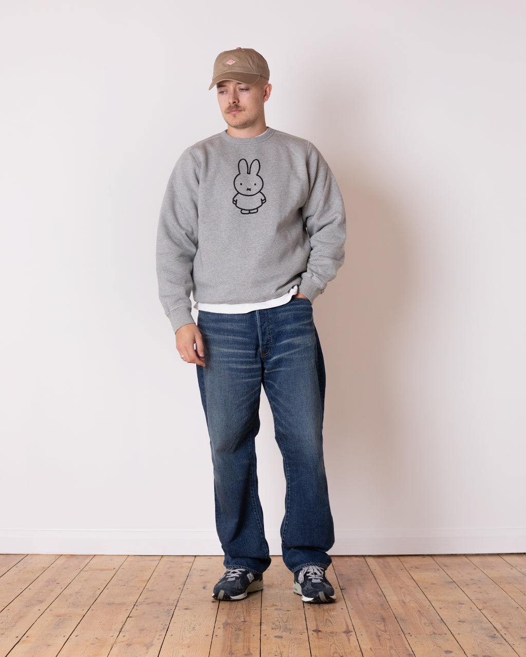 Crew Sweatshirt - Heather Grey