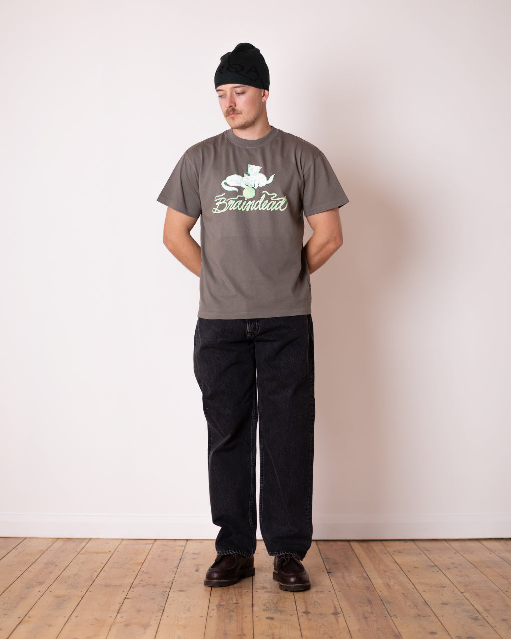 Kitten Yarn T-Shirt - Grey
