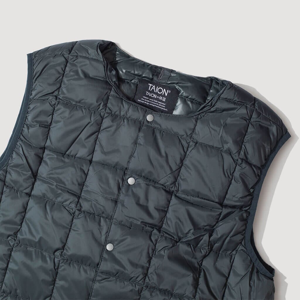 Crew Neck Vest - Charcoal