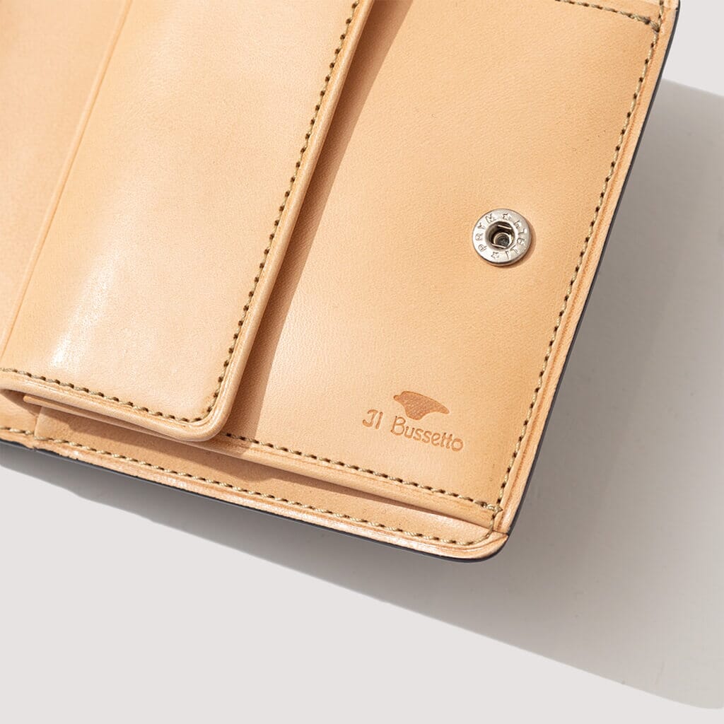 Regular Bi Fold Wallet With Coin Pouch Black 01 Il Bussetto Peggs Son