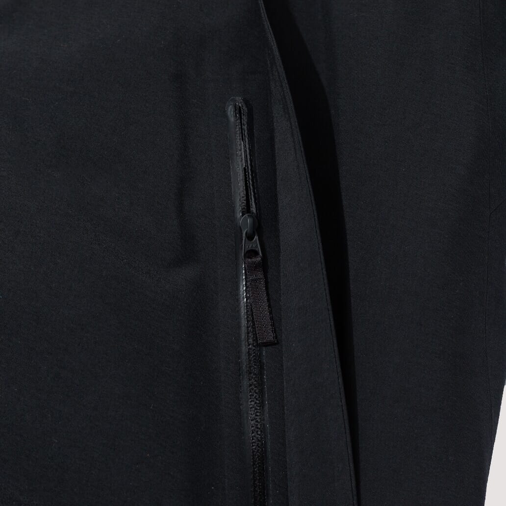 Monitor Down Coat - Black