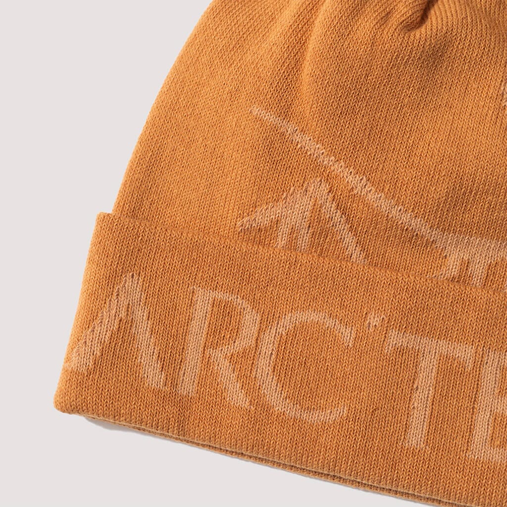 Bird Word Toque - Hazlenut/Light Hazlenut